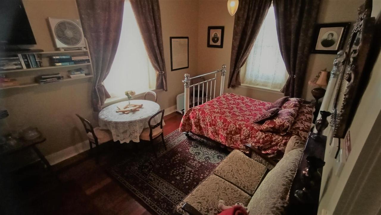 Blakes Manor Self Contained Heritage Accommodation Deloraine Bagian luar foto