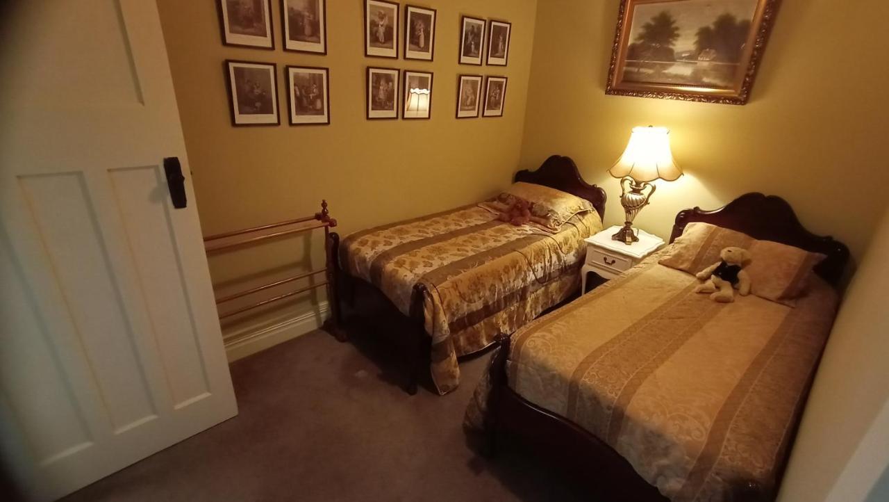 Blakes Manor Self Contained Heritage Accommodation Deloraine Bagian luar foto