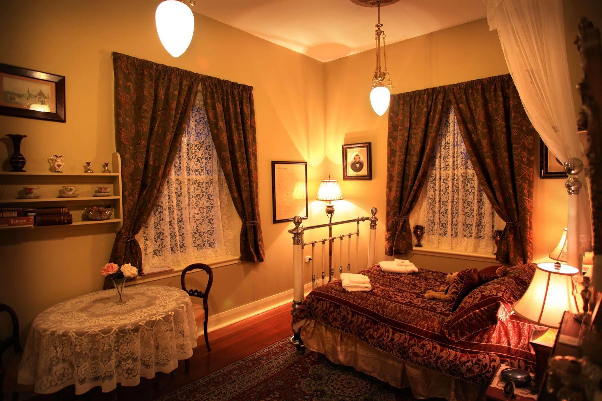 Blakes Manor Self Contained Heritage Accommodation Deloraine Bagian luar foto