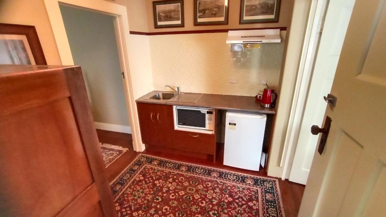 Blakes Manor Self Contained Heritage Accommodation Deloraine Bagian luar foto
